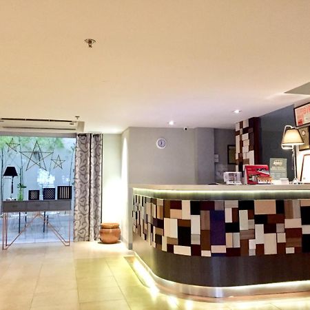 Almont City Hotel Butuan City Esterno foto