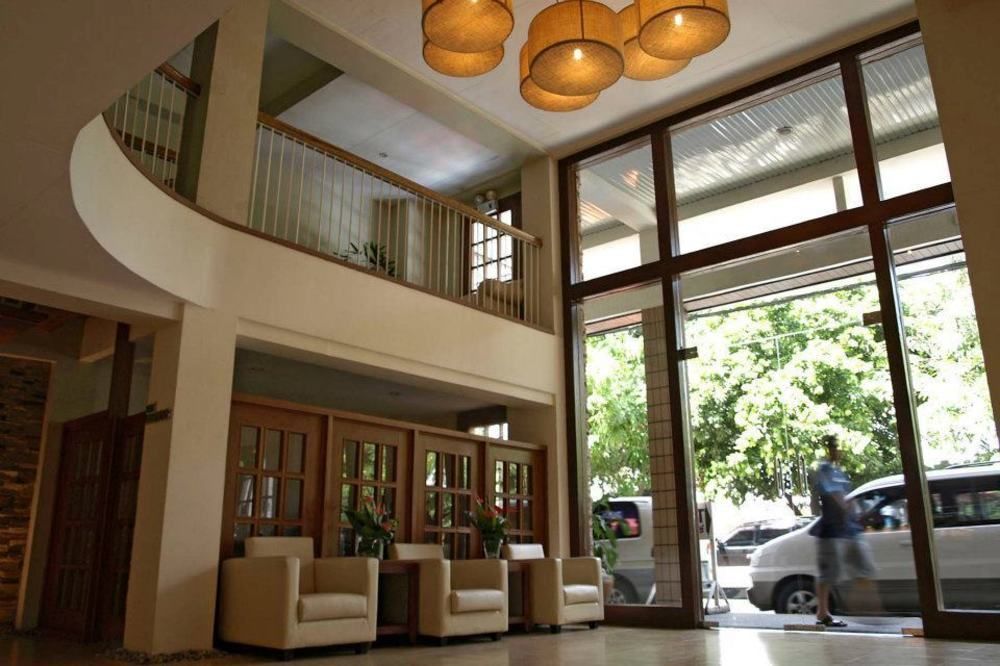 Almont City Hotel Butuan City Esterno foto