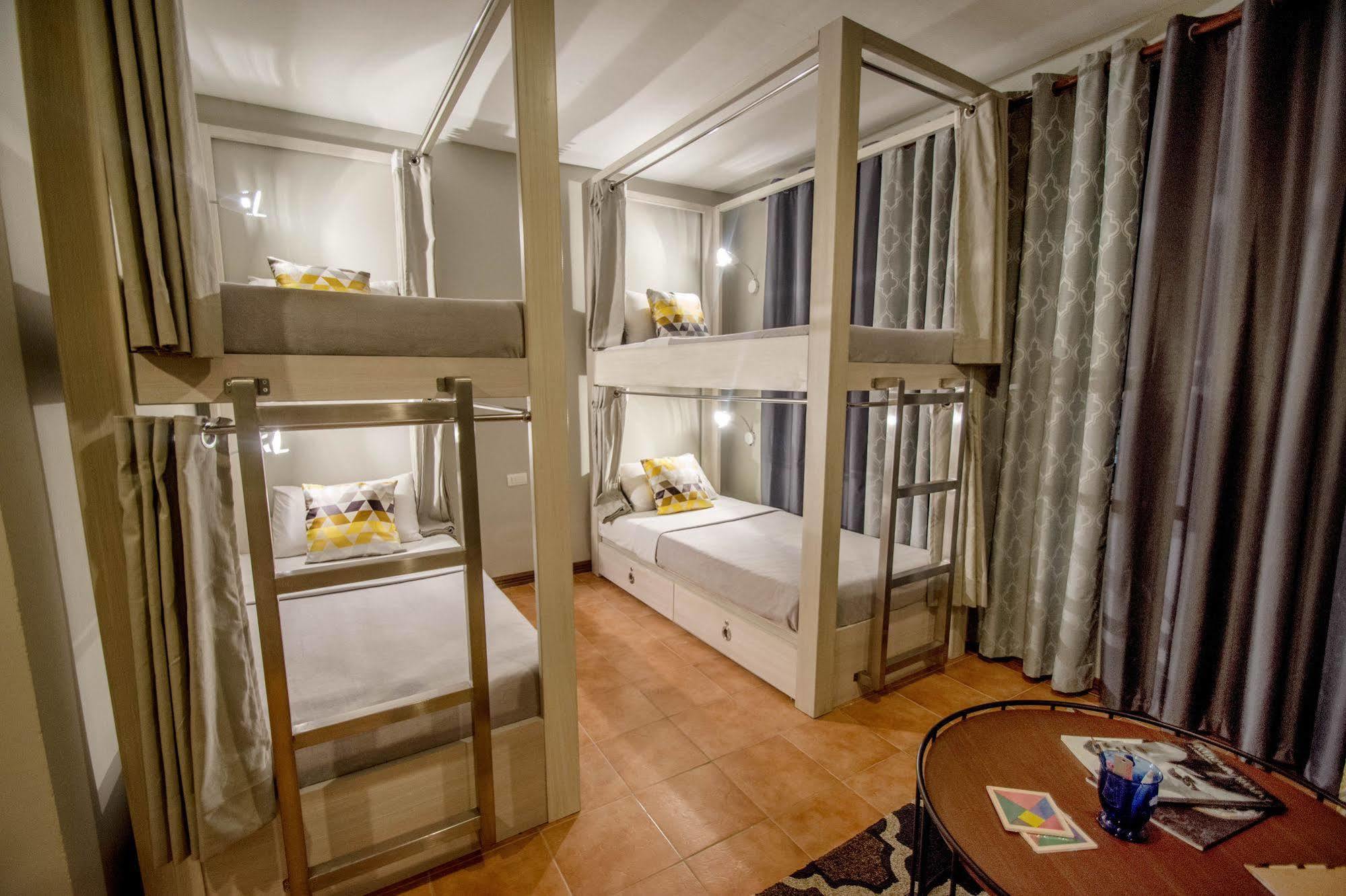 Almont City Hotel Butuan City Esterno foto